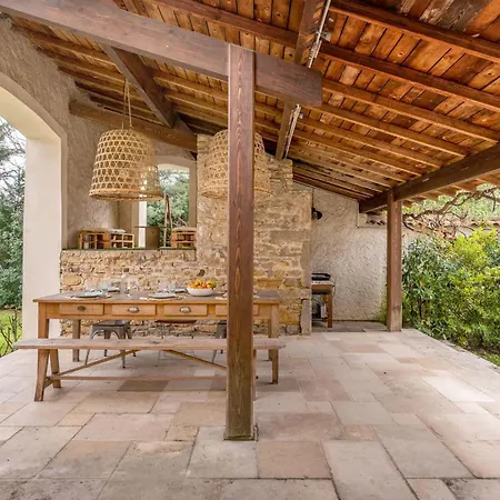 Le Patio- Wonderfull With Swimming Pool * Ecully